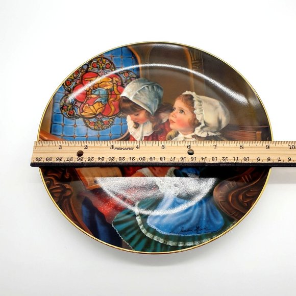Giving Thanks A Childhood Almanac Reco Collectors Plates by Sandra Kuck 9.25" - Picture 5 of 7
